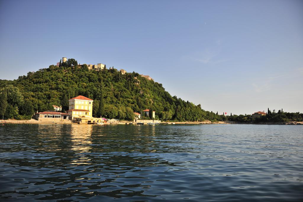 Bed&Breakfast Villa Eva Omišalj Eksteriør bilde