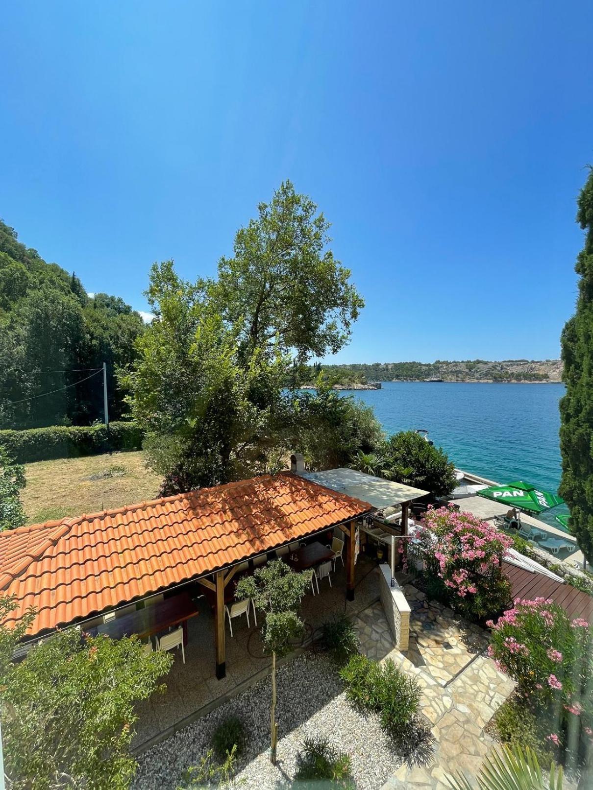 Bed&Breakfast Villa Eva Omišalj Eksteriør bilde