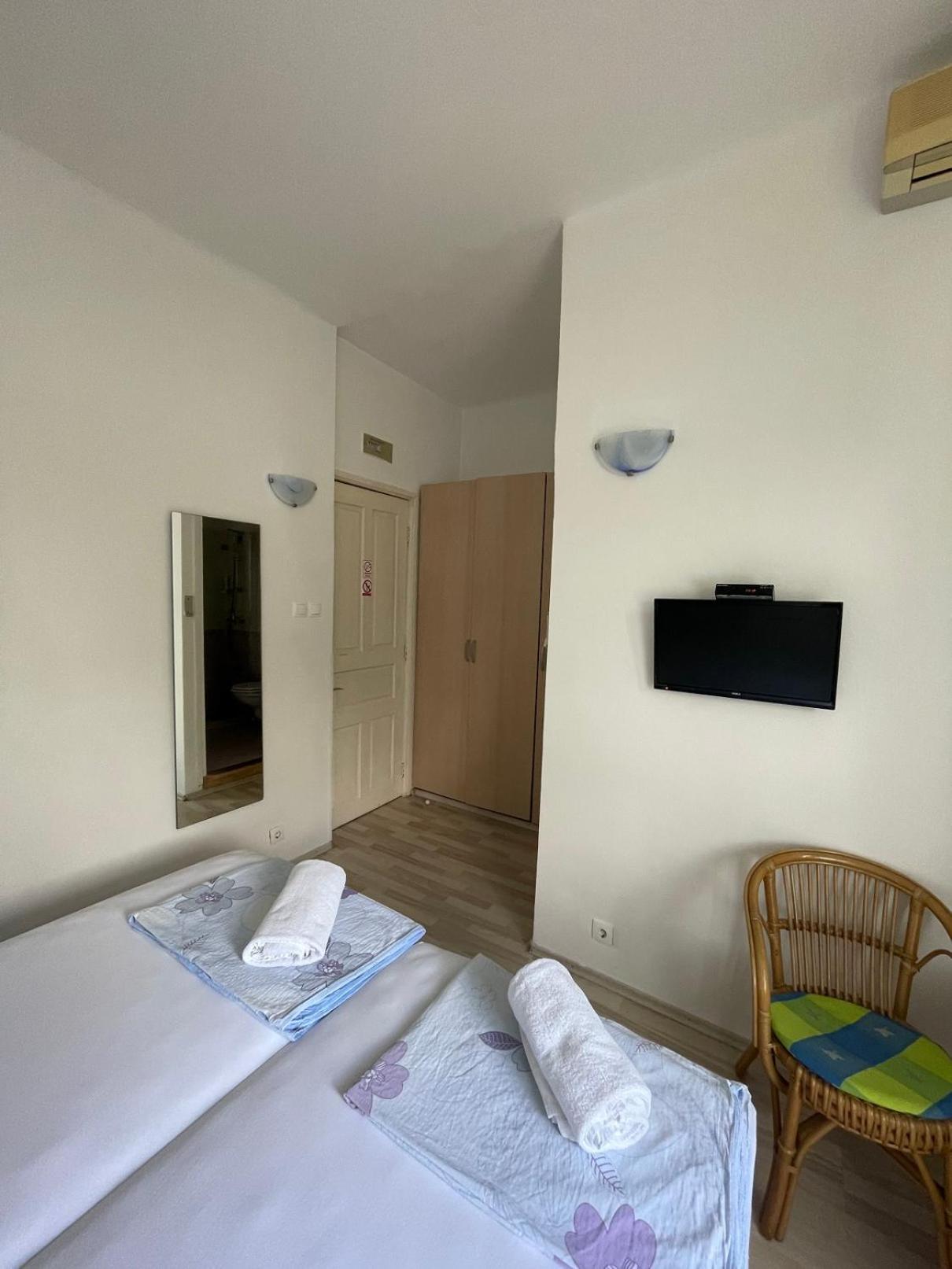Bed&Breakfast Villa Eva Omišalj Rom bilde